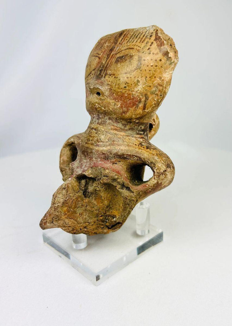 Ancient Mesoamerican hollow body terracotta figure fragment