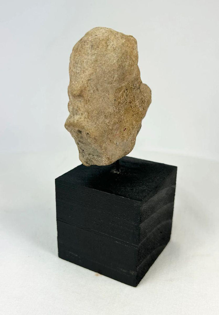 Ancient Iberian or Roman provincial terracotta anthropomorphic fragment