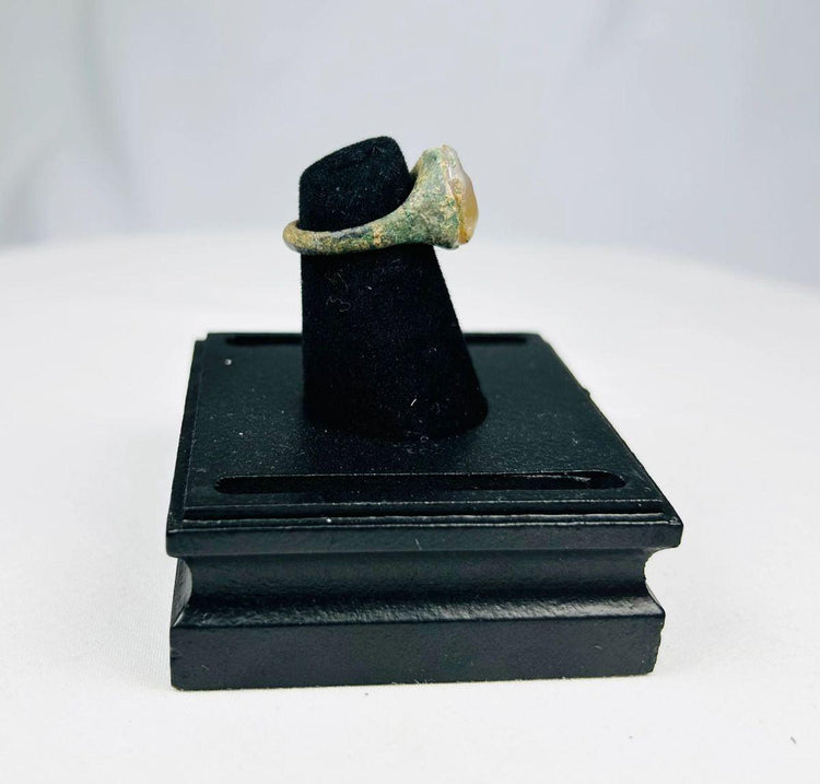 2nd–1st century BCE Indo-Greek silver ring with carved garnet bezel