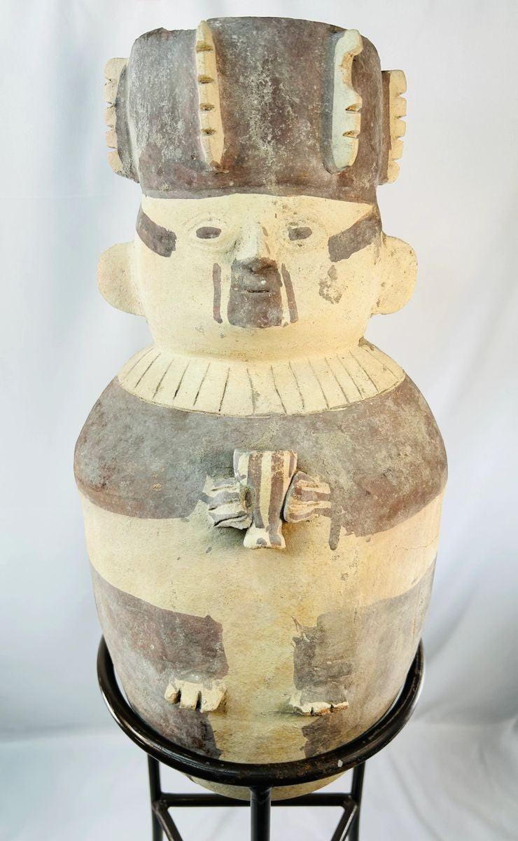 Pre-Columbian Peruvian pottery showcasing Chancay craftsmanship and symbolism