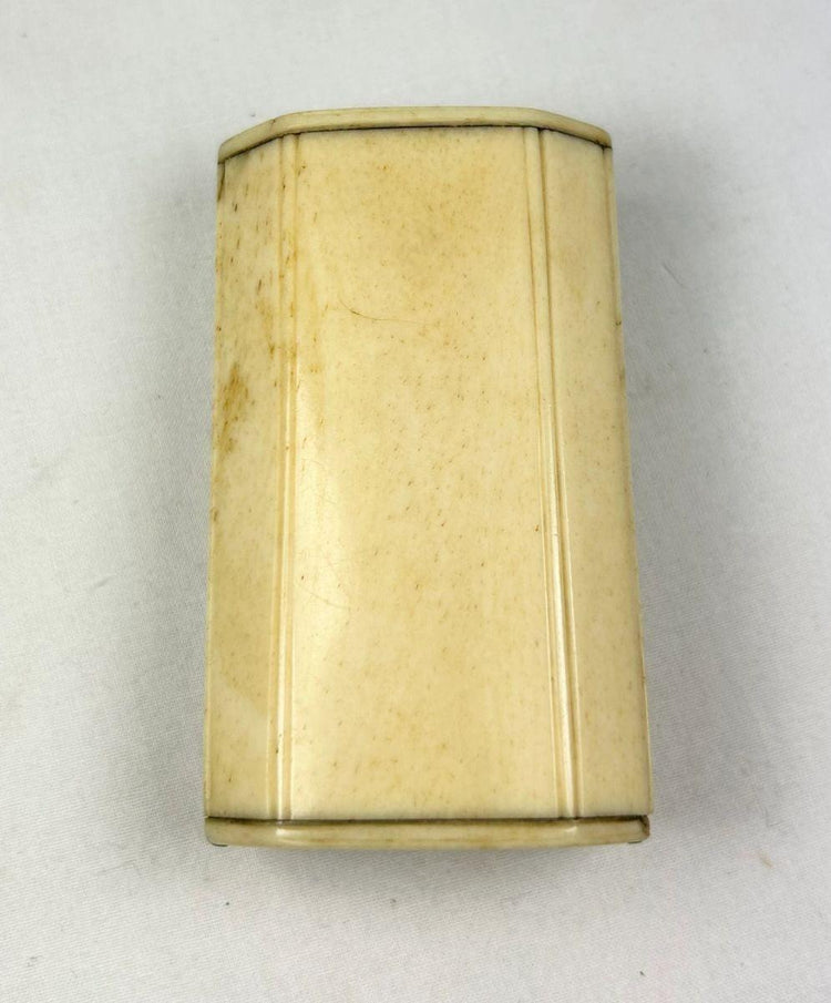 Napoleonic Wars era snuff box featuring Square Compasses Sun Moon designs