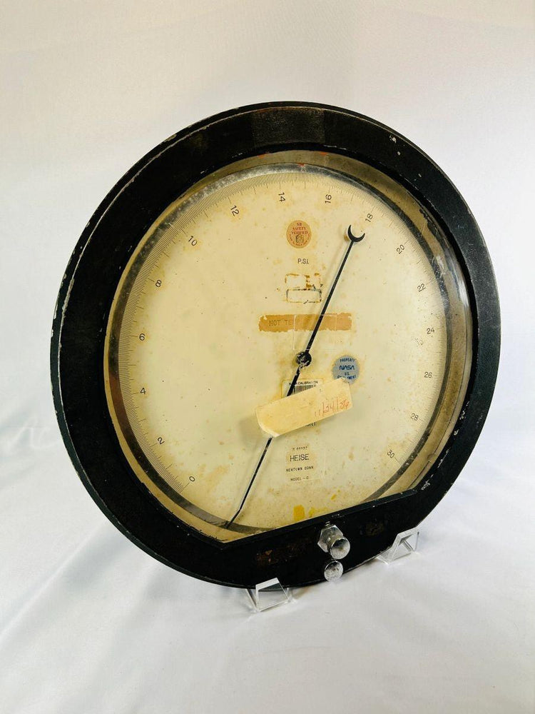 Heise Instrument low-pressure gauge marked Property of NASA