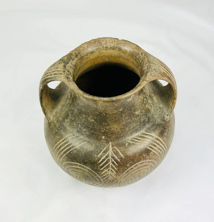 Neolithic–Early Bronze Age European jug reflecting early craftsmanship