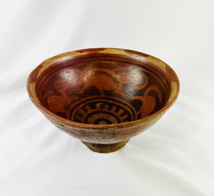 Authentic Nariño culture terracotta bowl, bichrome slip, monkey decoration, Colombia and Ecuador artifact