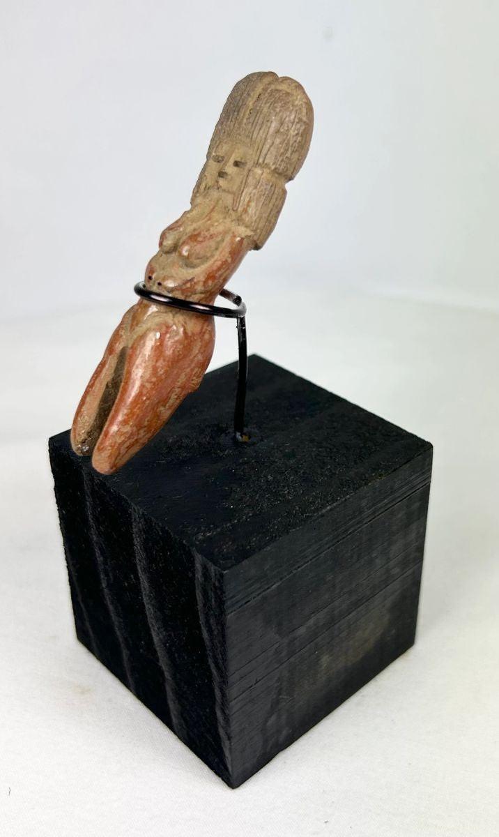 Pre-Columbian Veracruz culture fertility figure in molded terracotta with ritual posture