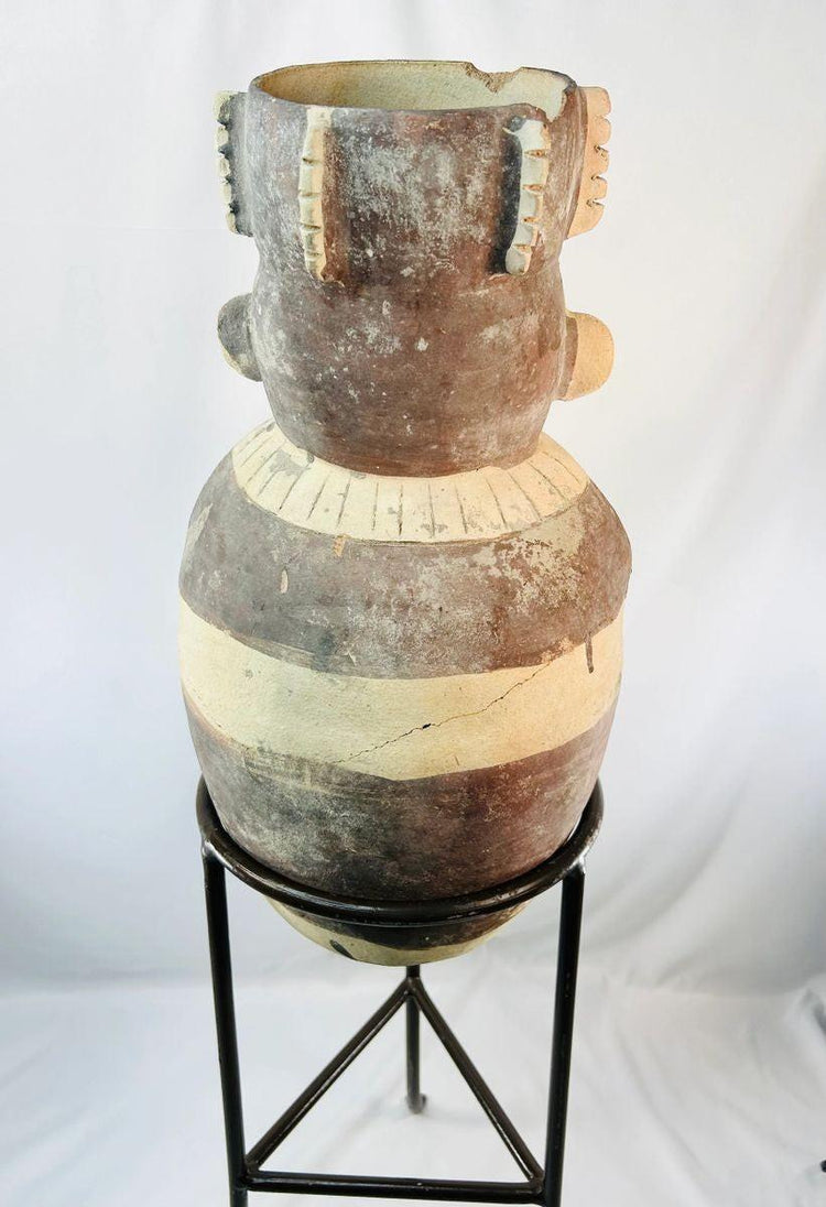 Hand-sculpted Chancay effigy urn from 1000–1400 CE Peru
