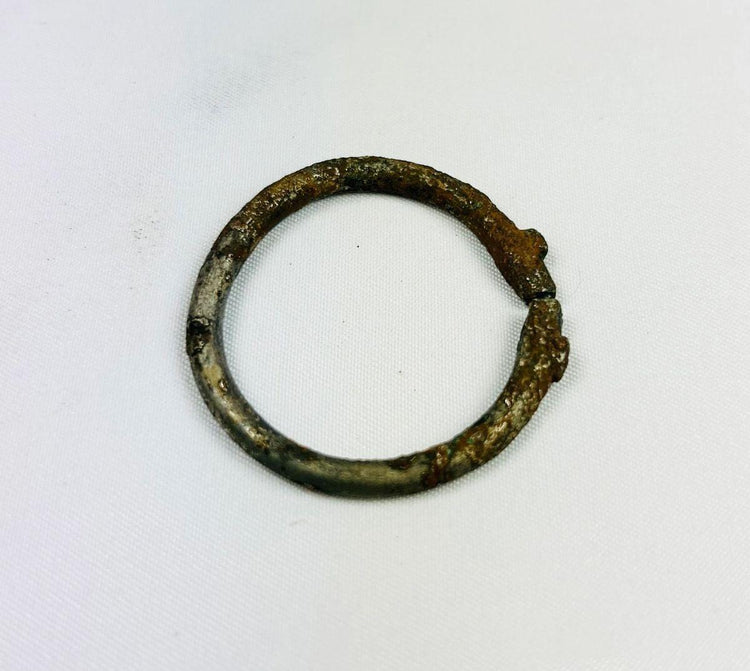 Ancient personal adornment set of bronze and iron bracelets