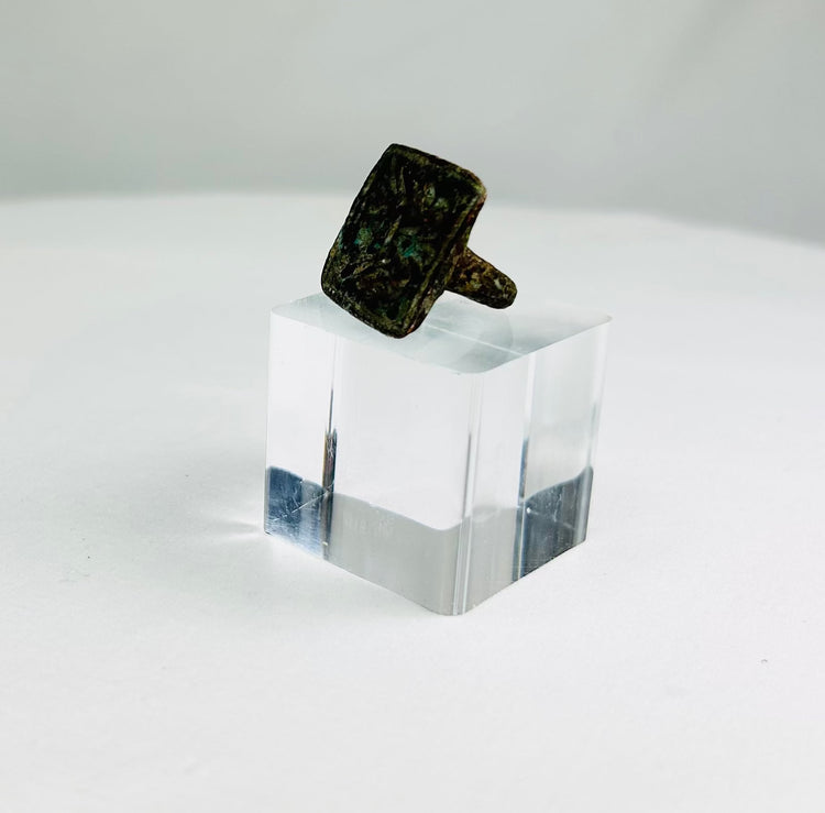 Antique Mediterranean bronze ring with engraved birds symbolizing harmony, ca. 1st–5th century CE