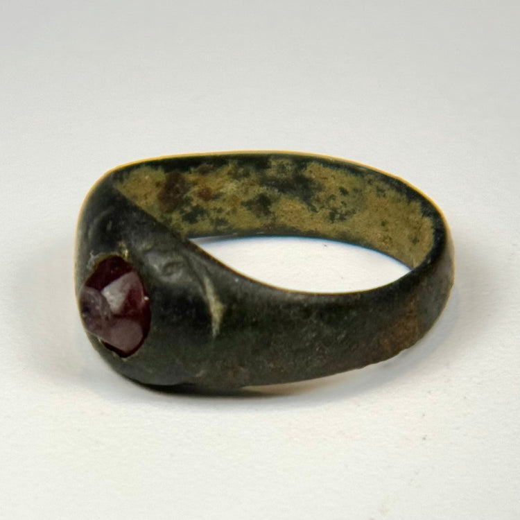 Sassanian Empire silver ring featuring a warm red-orange carnelian intaglio gemstone