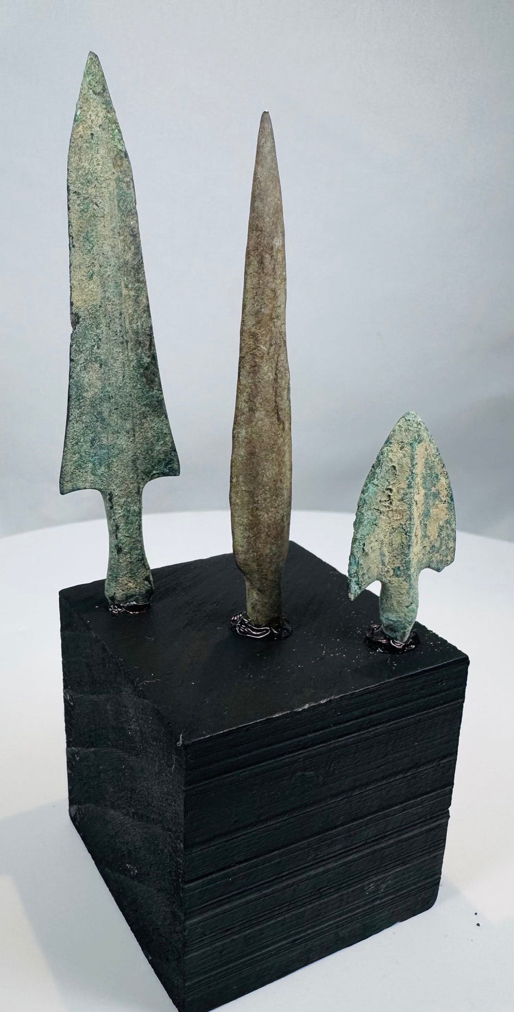 Ancient Iranian Plateau bronze projectile point with elongated blade and broad tang