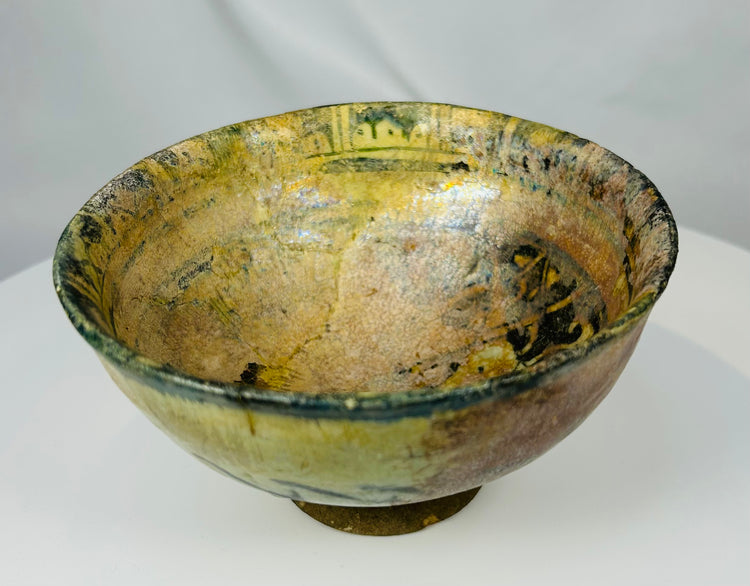 Ancient Persian Syrian ceramic bowl with figural motif and Kufic style border