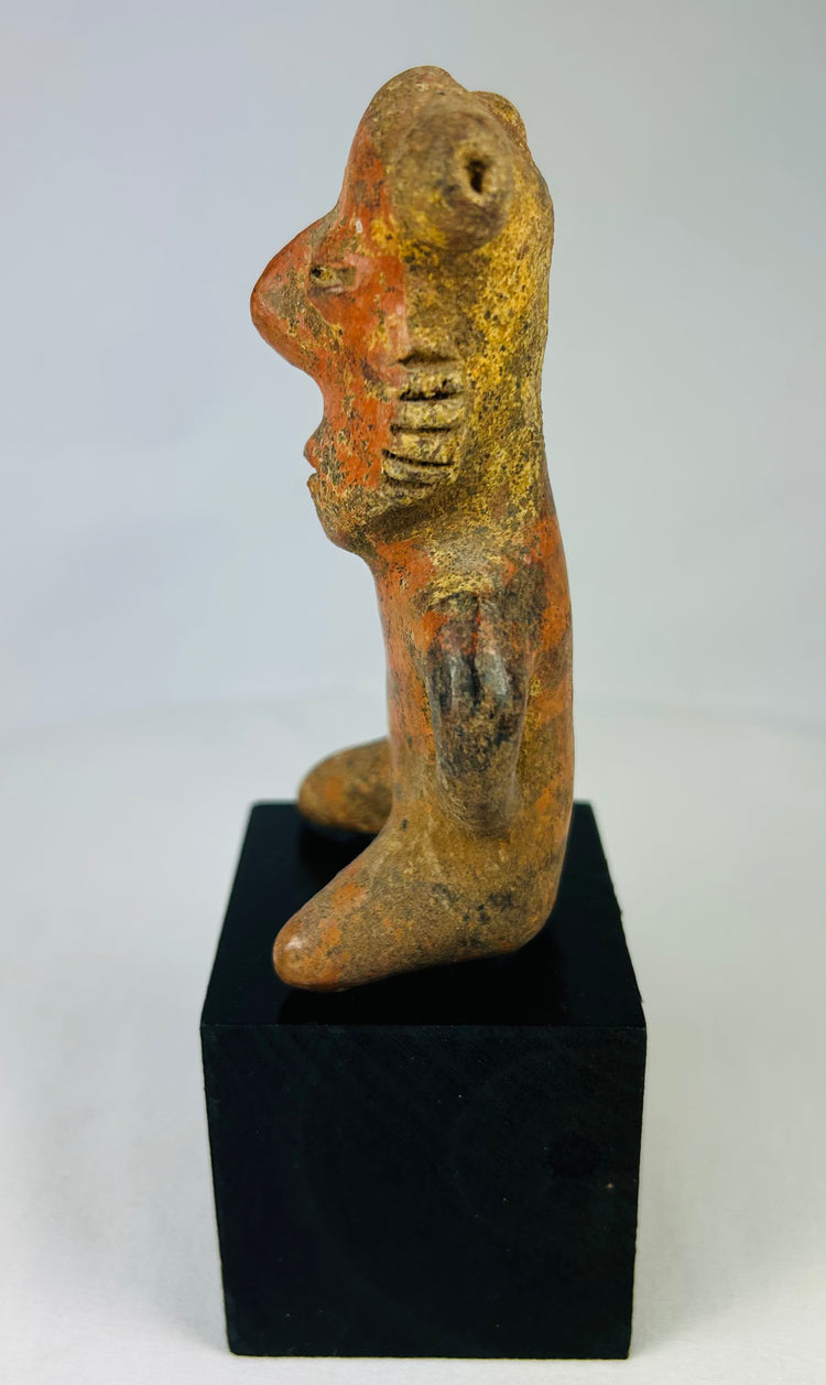 Figura de pie de terracota precolombina | Oeste de México | 300 a. C.–500 d. C.
