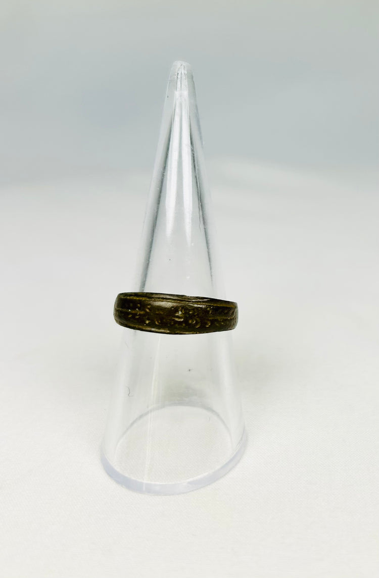 Roman Empire bronze band ring aged patina decorative personal adornment