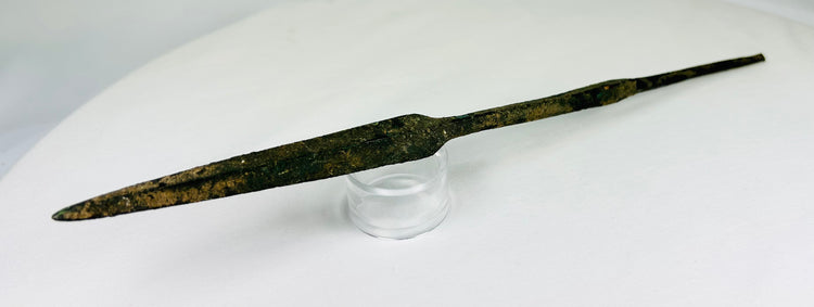 Early Cypriot bronze spearhead used for hunting and combat traditions