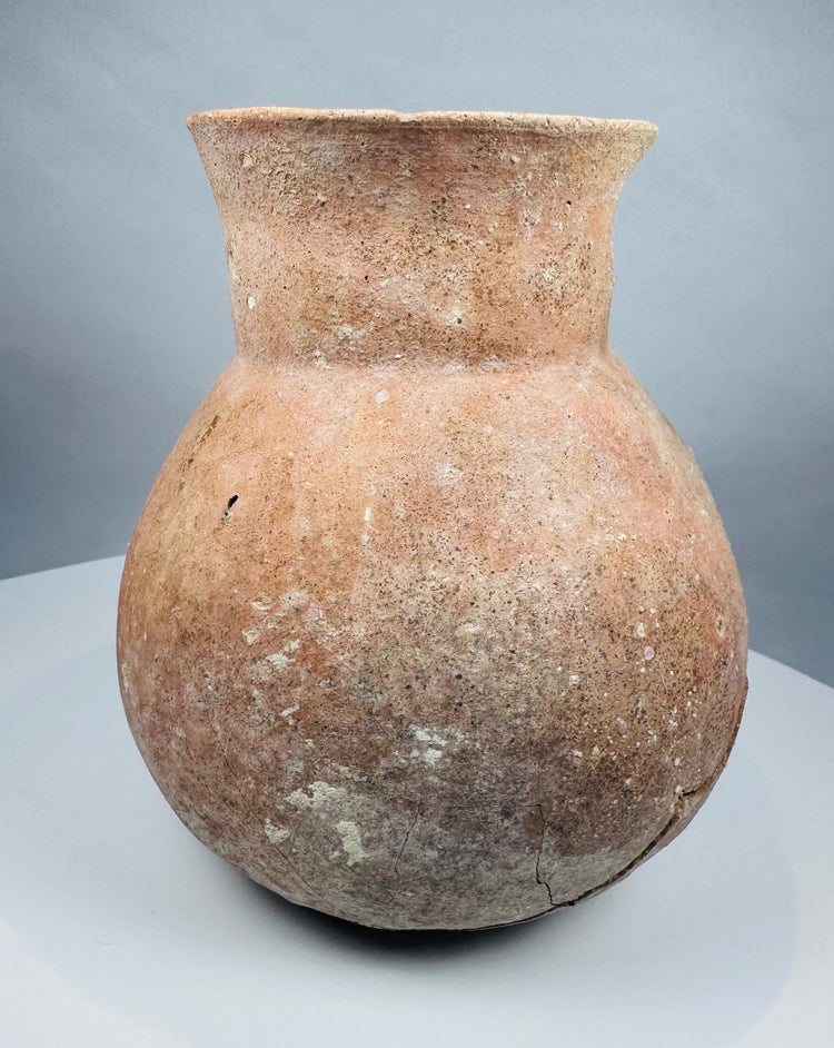 Undecorated Pre-Columbian utilitarian vessel used for storing food, grain, or liquids