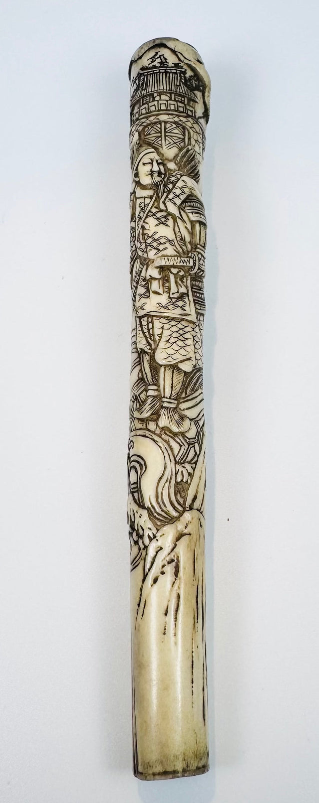 Open socket on a Meiji Japanese carved bone handle or detached sword fitting