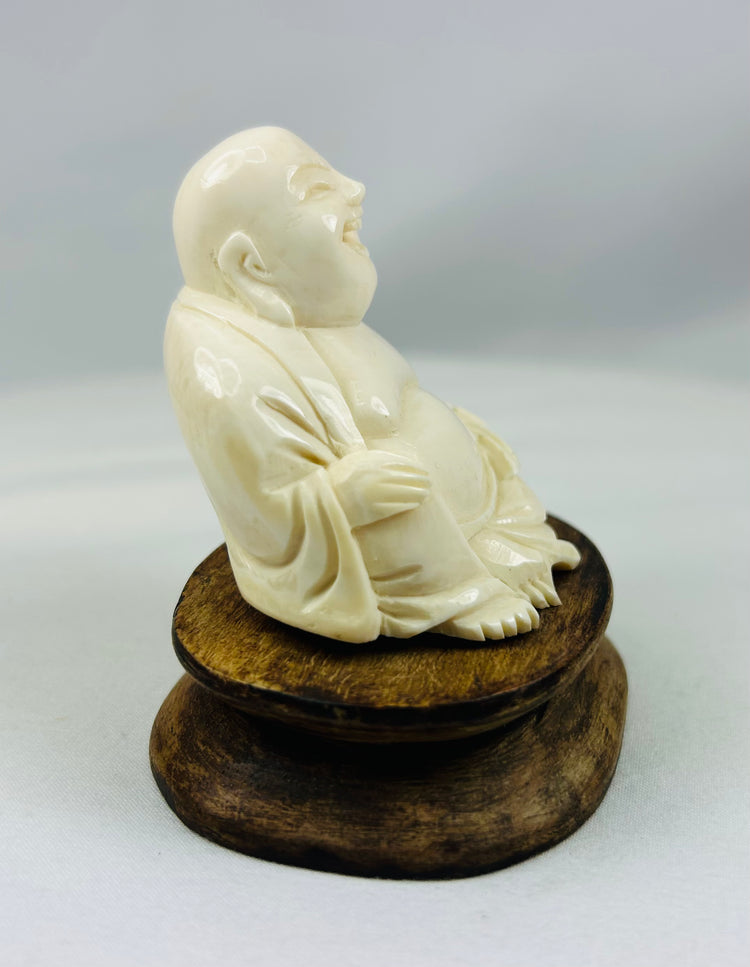 Historical East Asian Buddha figure decorative spiritual antique sculpture
