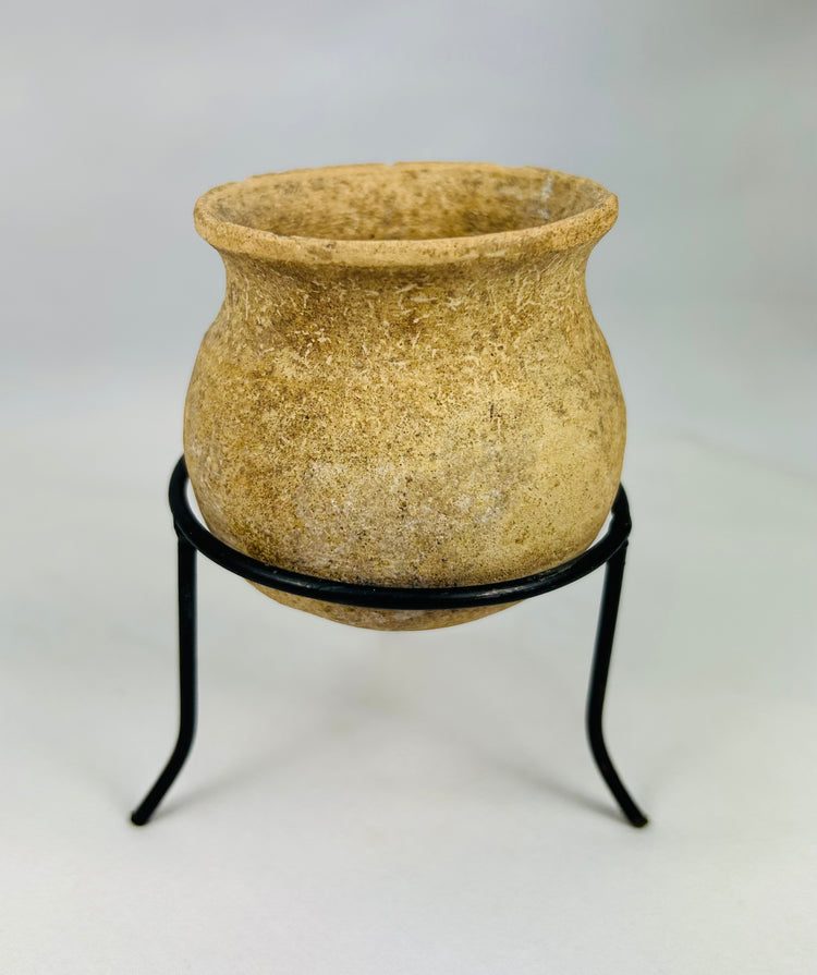 Museum-quality Roman terracotta storage pot with rounded body and historic surface