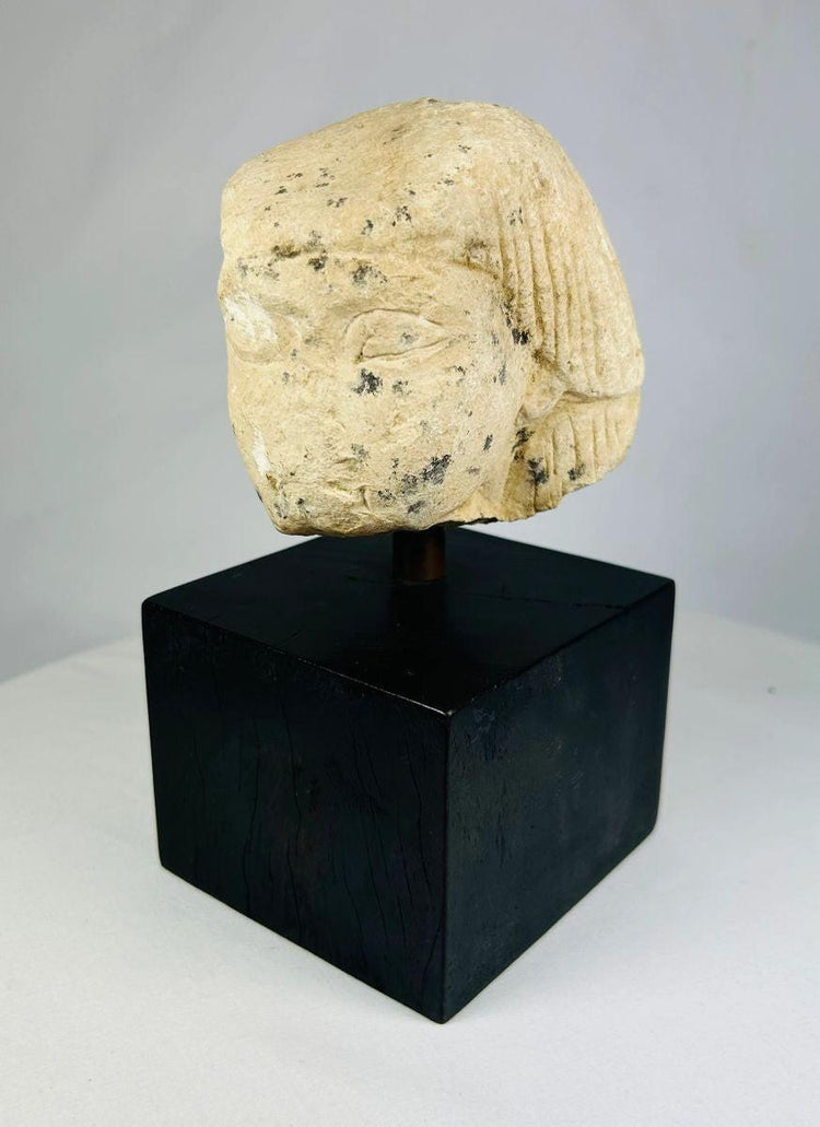 Tapa de vaso canopo de piedra caliza de Imsety | Hijo protector de Horus del Imperio Nuevo | Hacia 1550-1070 a. C.