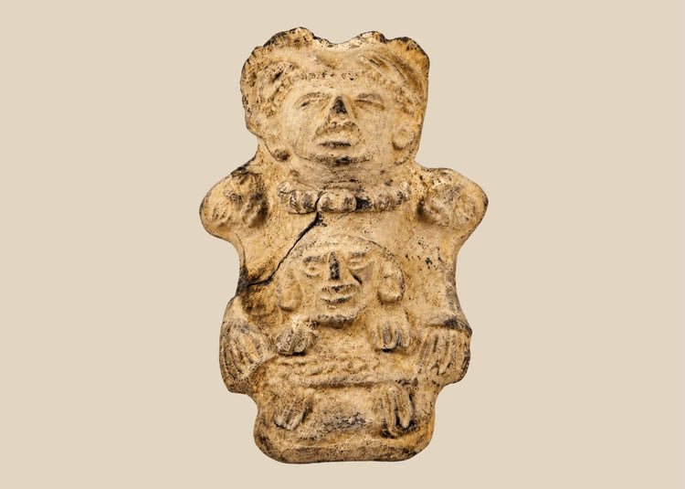 Pre-Columbian Veracruz dual-figure earthenware ceramic effigy, circa 300 BCE–600 CE