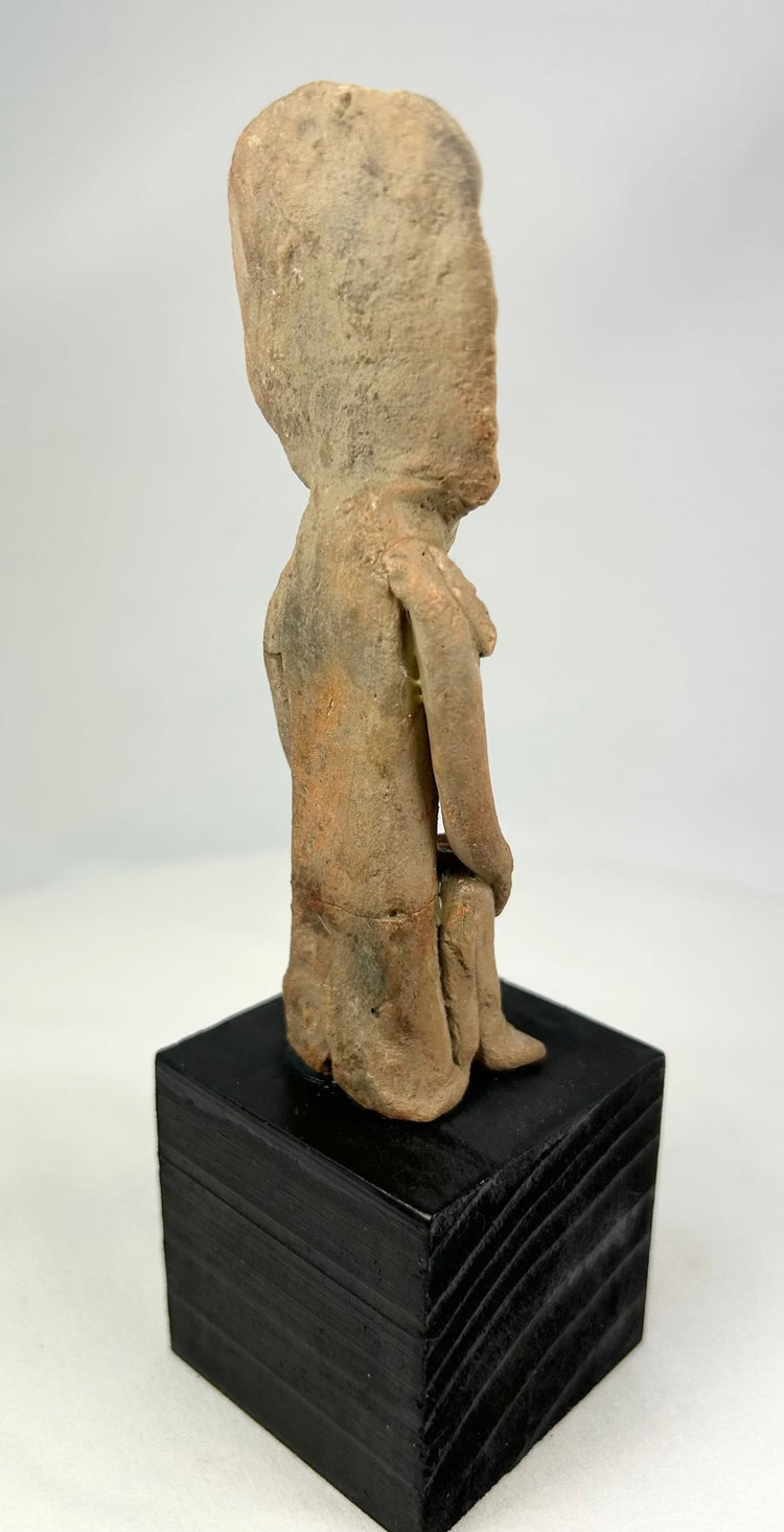 Nayarit/Jalisco terracotta standing figure, 300 BCE–500 CE, abstract geometric design, headdress