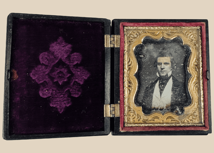 Victorian gentleman daguerreotype portrait in original thermoplastic Union case, circa 1848–1858