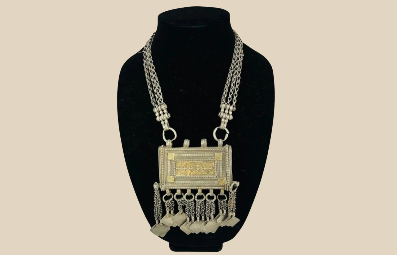 Omani Hirz Necklace - The Sacred Beauty of 19-Century Islamic Art