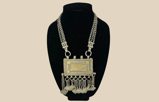 Omani Hirz Necklace - The Sacred Beauty of 19-Century Islamic Art