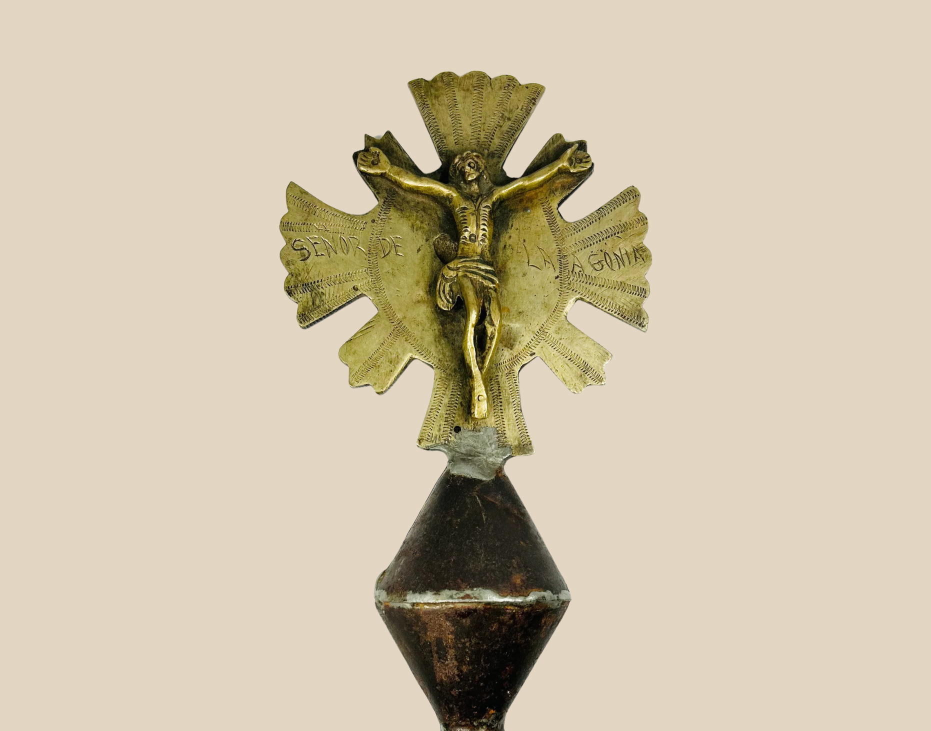 Antique gilded crucifix with radiating halo and Spanish inscription, sacred Christian relic – Relic and Rarity.
