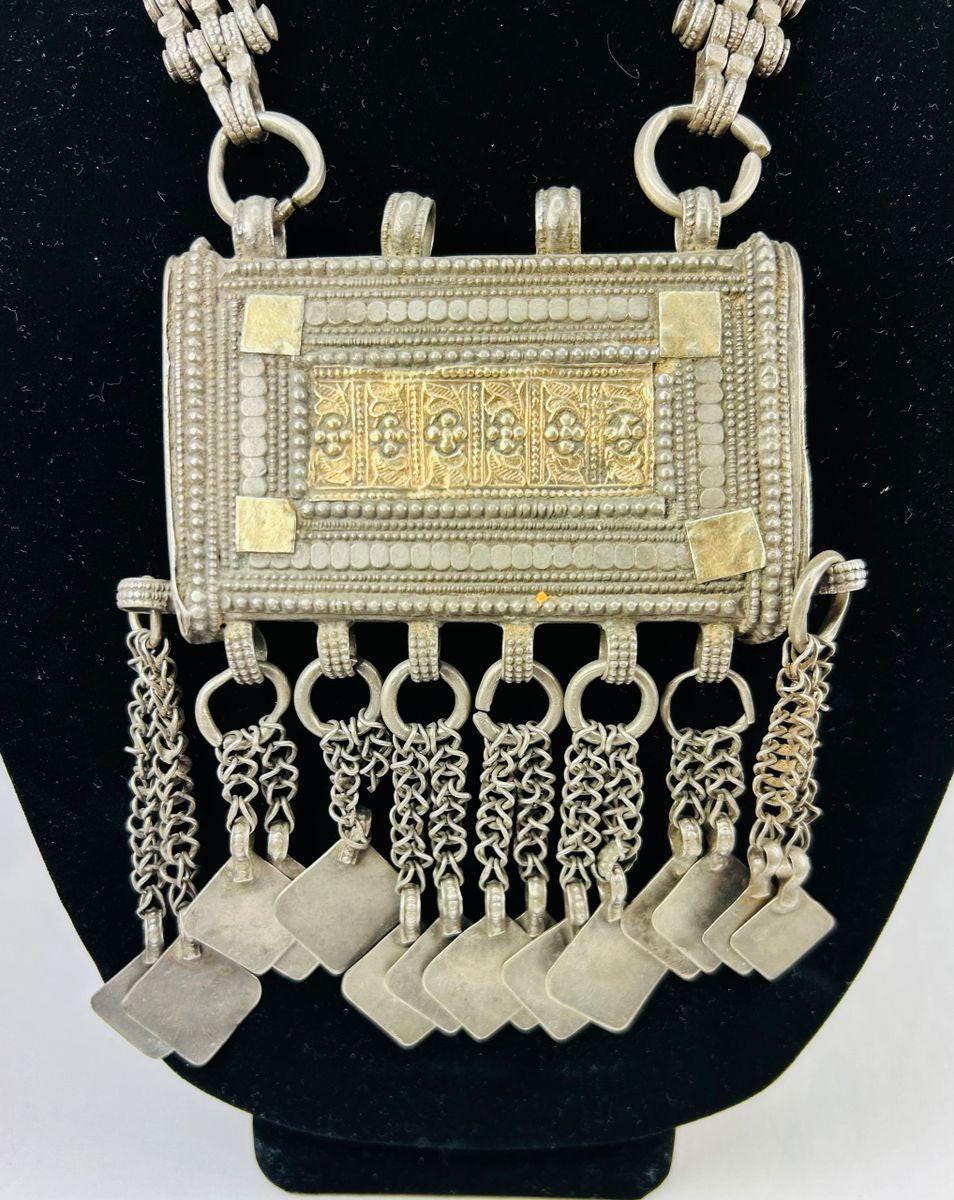19th-century silver necklace from Oman with multi-strand chain and dangles