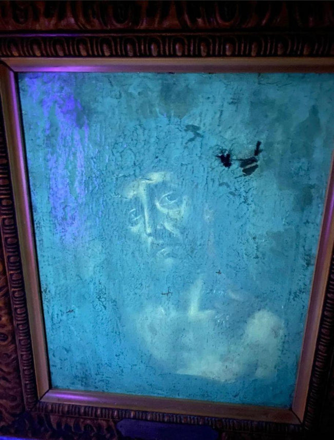 UV light photo of Old Master Ecce Homo oil painting of Jesus crowned with thorns in dramatic Caravaggesque lighting within an ornate gilded Baroque frame.