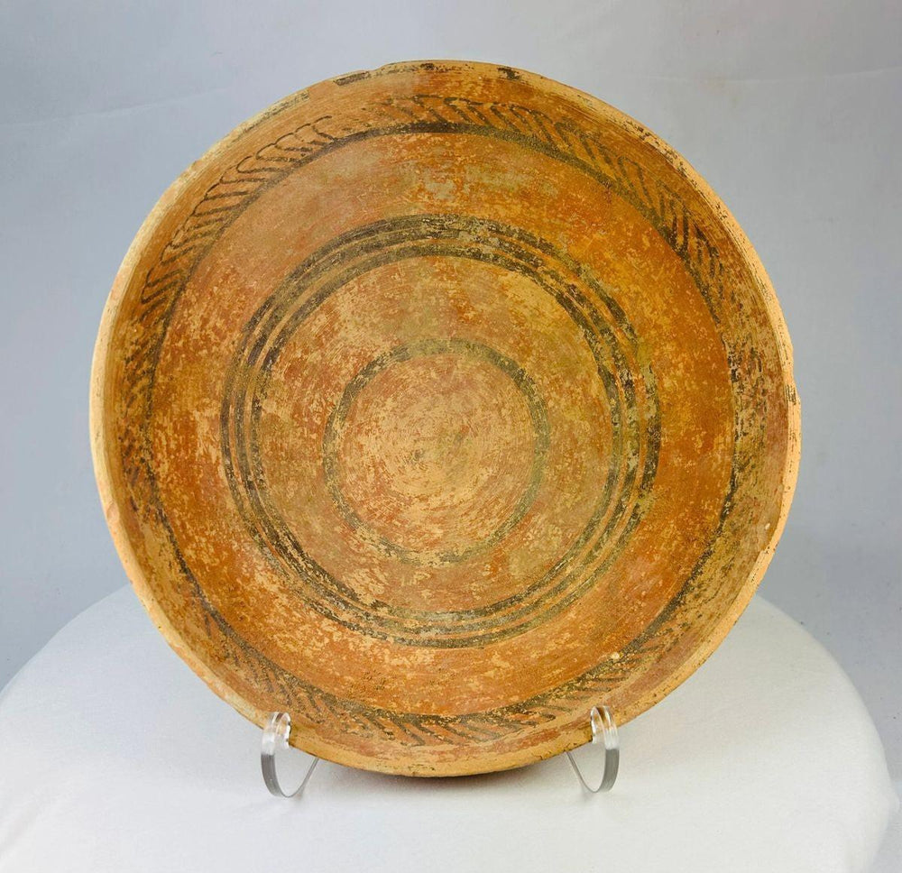 Profile view of Harappan terracotta pottery bowl from the 2nd millennium BCE.