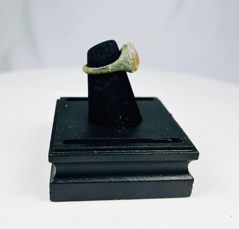 2nd–1st century BCE Indo-Greek silver ring with carved garnet bezel