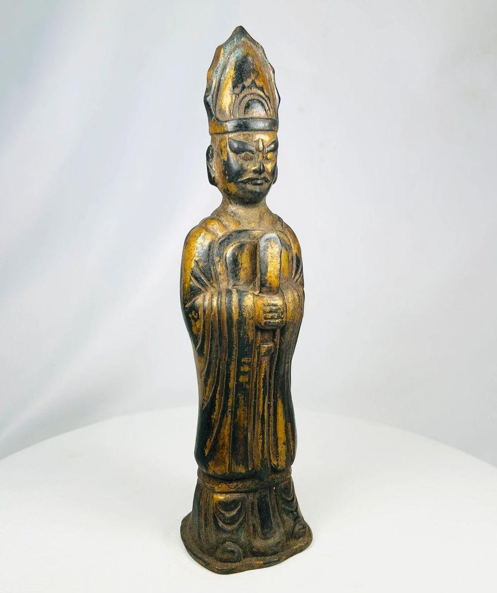 Antique Tibetan Lama bronze sculpture from the Qing Dynasty, 19th century