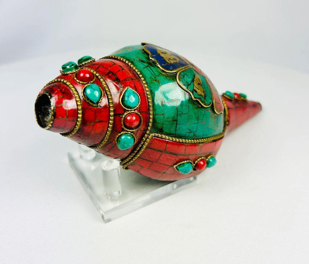 Tibetan Buddhist ceremonial conch trumpet with gilt bronze and enamel