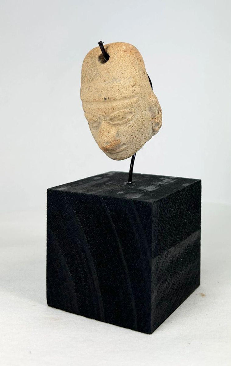 Ancient Veracruz or Colima Nayarit clay pendant with headdress