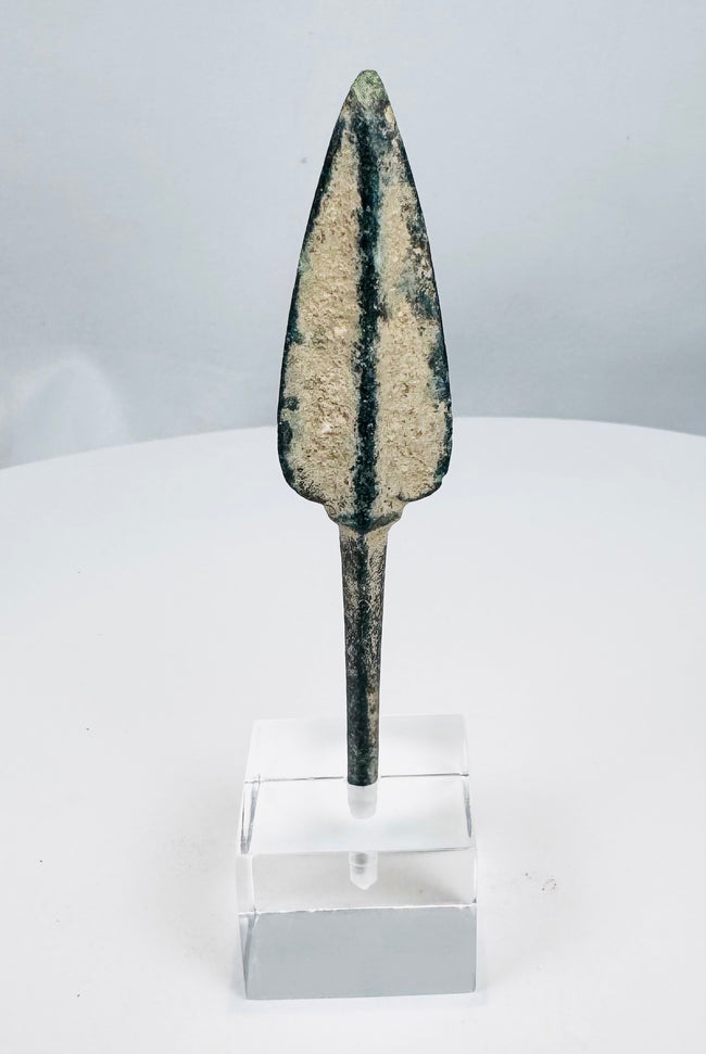 Tanged bronze javelin or spear point with green and blue-green archaeological patina
