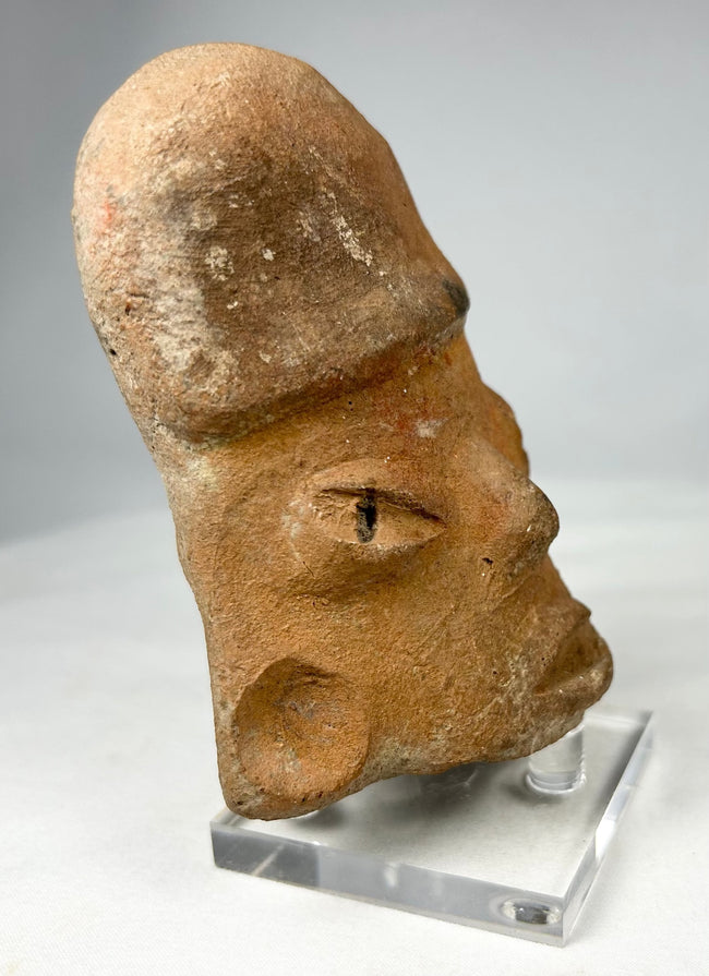Cabeza ritual de cerámica precolombina antigua | Artefacto mesoamericano | Circa 300 a. C.–900 d. C.