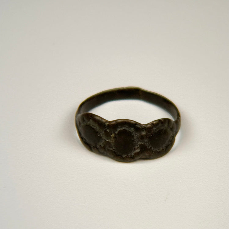 Late Roman silver ring with clustered oval decoration reflecting ancient Eastern Mediterranean craftsmanship