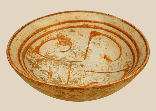 Pre-Columbian West Mexican terracotta bowl with cream slip and painted design