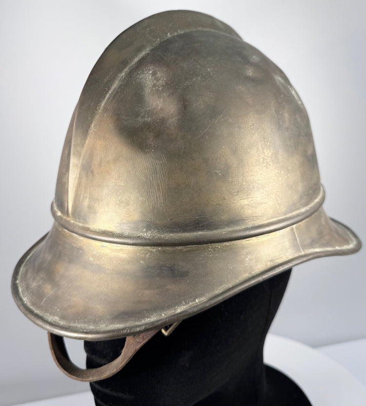 Bavarian German brass Feuerwehrhelm with raised longitudinal comb and rounded crown, circa 1908–1934