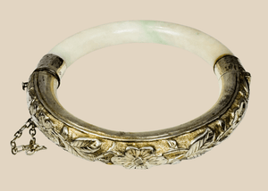 Antique Chinese Jade and Silver Floral Hinged Bracelet | Circa Early – Mid 20th Century