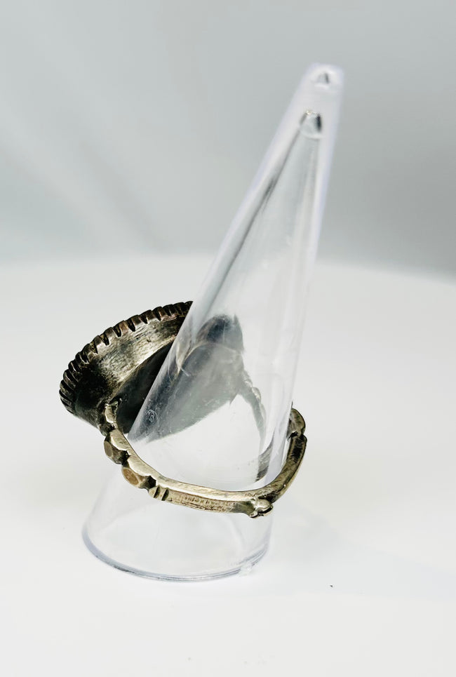 Antique Middle Eastern Carnelian Seal Ring | 19th Century Intaglio