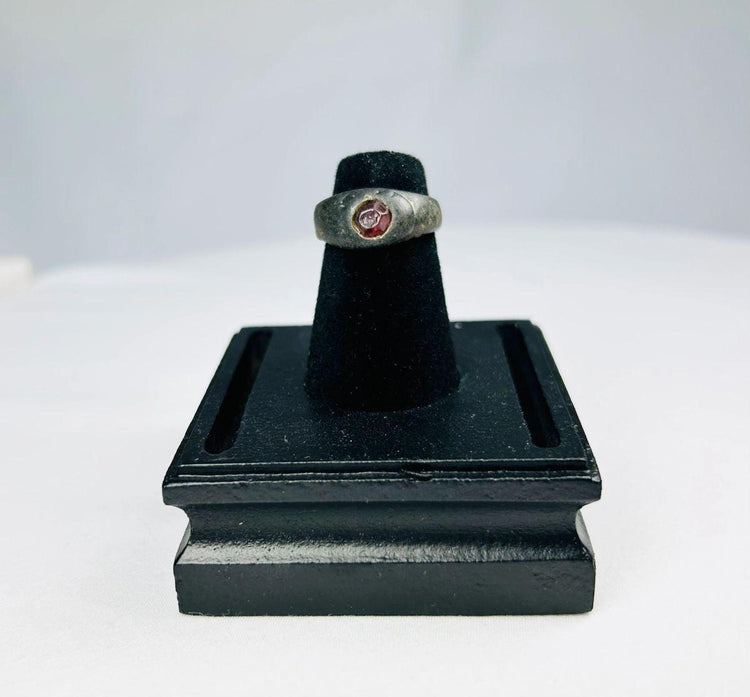 Ancient Sassanian silver ring with polished carnelian intaglio circa 224–651 CE