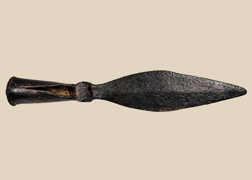 Chinese iron spearhead from the Qing Dynasty, 18th century, featuring a broad leaf-shaped blade, socketed base, square stopper, and natural wood shaft. Elite Eight Banners military weapon with patina from age and use, reflecting Qing martial traditions, tactical design, and imperial warrior culture.