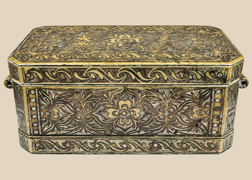 Antique rectangular betel nut box Mindanao Philippines circa 1780–1820