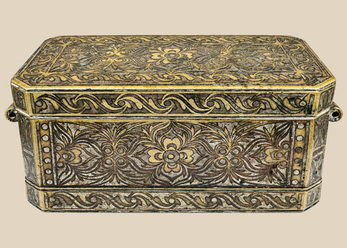 Antique rectangular betel nut box Mindanao Philippines circa 1780–1820