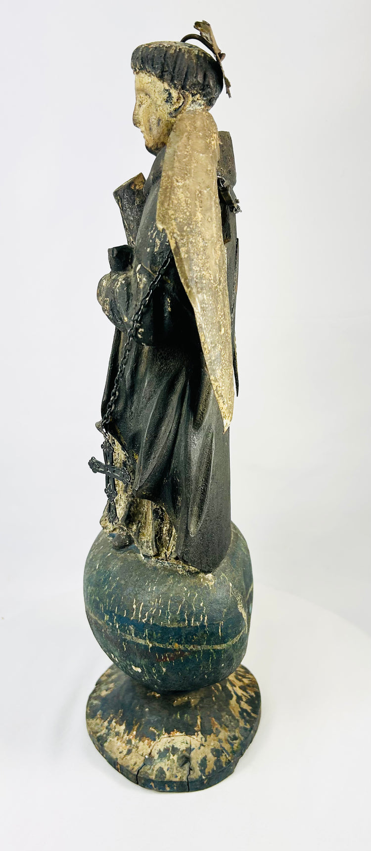 Polychrome Wooden Angel Statue | Spanish Colonial Ecclesiastical Art | 18th–19th Century Mexico