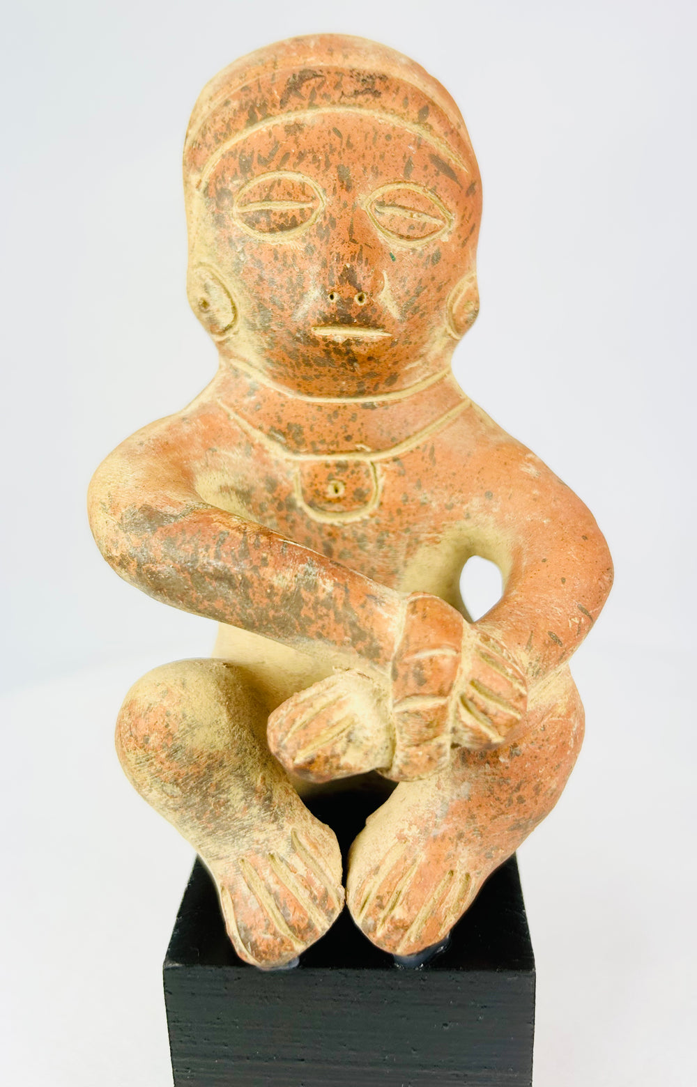 Pre-Columbian Nayarit/Jalisco terracotta shaft tomb figure, stylized anthropomorphic features, burnished surface