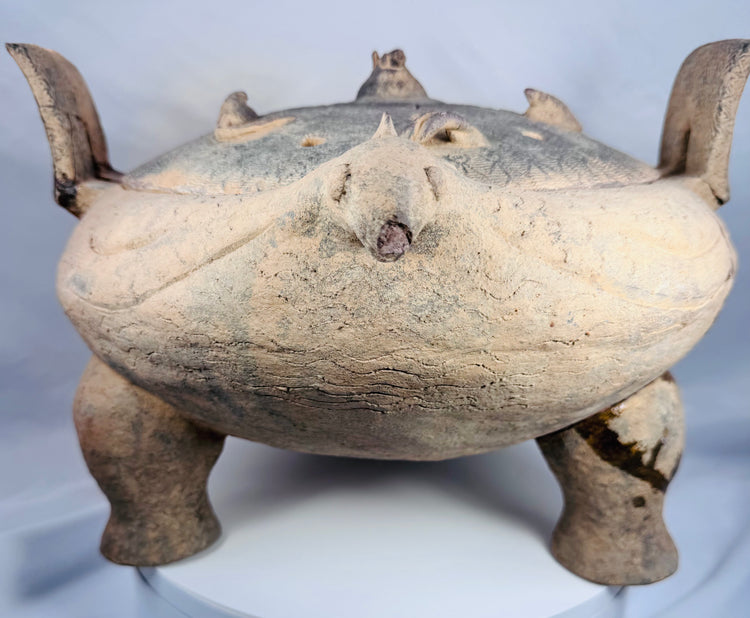 Ancient Chinese terracotta ritual vessel from a long-established private St. Paul, Minnesota collection with documented provenance.